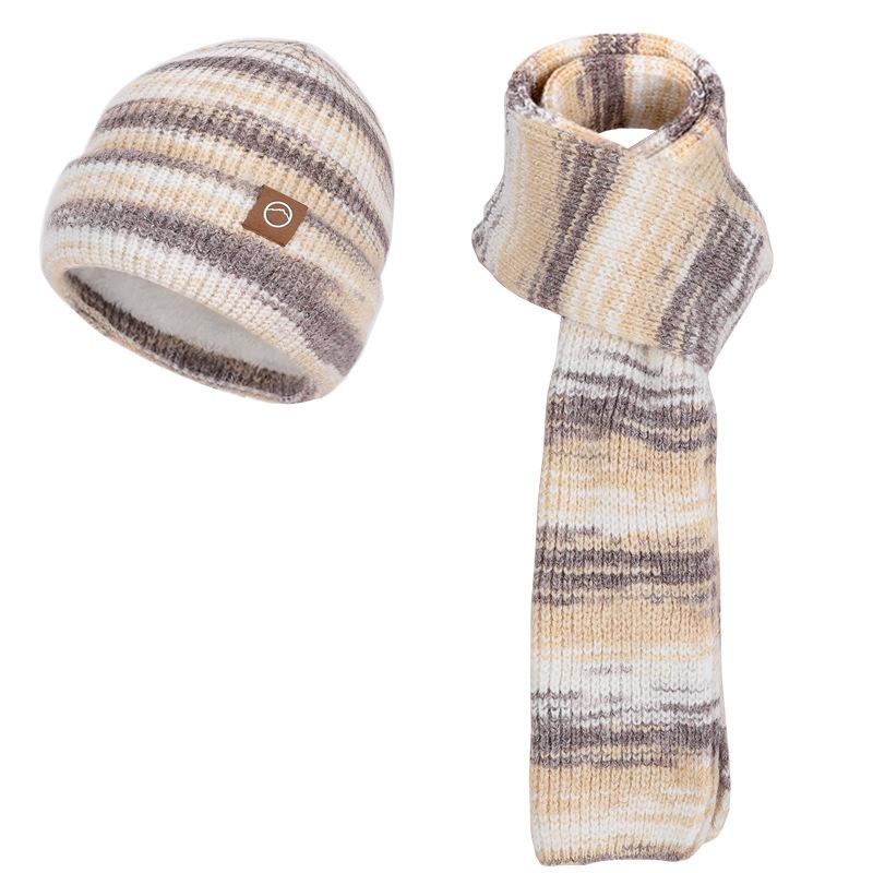 Winter Outdoor Warm Fashion Knitted Hat Women's Gloves Hat Scarf 3-Piece Set