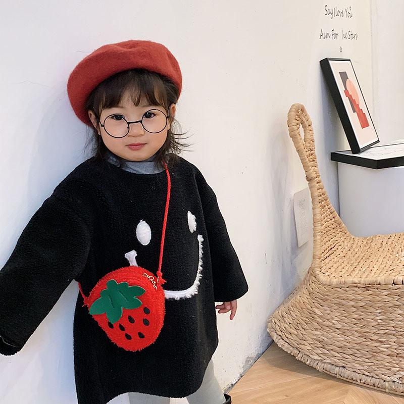 Adorable Mini Plush Strawberry Cartoon Shoulder Bag For Kids Fashionable And Cute
