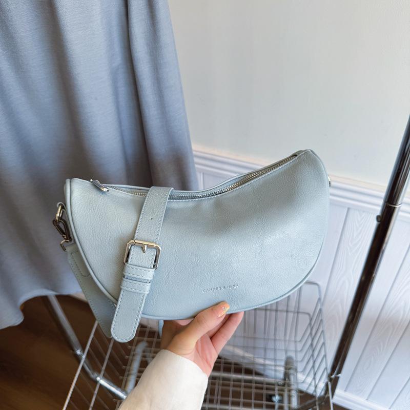 Niche relaxation bag women's new casual versatile messenger bag summer shoulder underarm dumpling bag