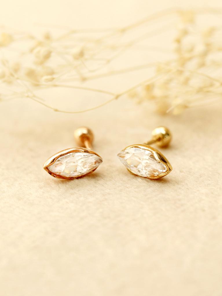 Minimalpiercing 14K Point Boat Cubic Piercing Earrings