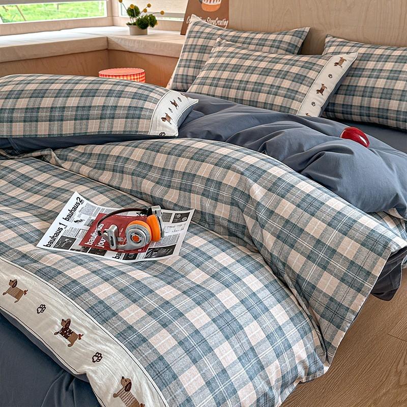 2026 Retro Striped Cotton Flannel Bedding Set Cartoon Embroidered 4pcs All
