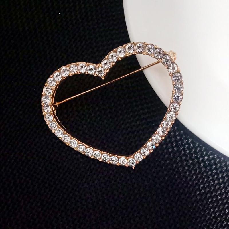 

Брошь в форме сердца для женщин: Корсаж, Свитер, Кардиган, Шаль и Брошь для пальто.