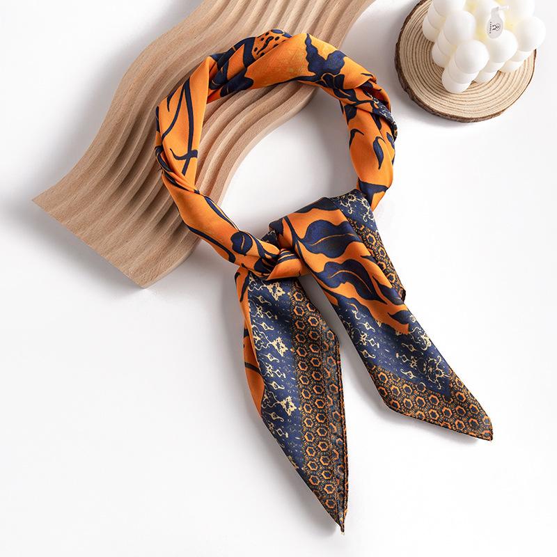 Geometric Flower Small Square Scarf For Women, Fresh And Sweet Professional Attire, Fashionable Color Matching Simulated Silk Scarf, Headscarf