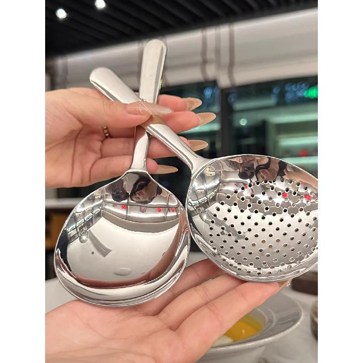 2Pcs Stainless Steel Ladles For Serving Soup Rice Serving Spoon Drain Hole Heat Insulated Handle Kitchen Utensils For Daily Use4