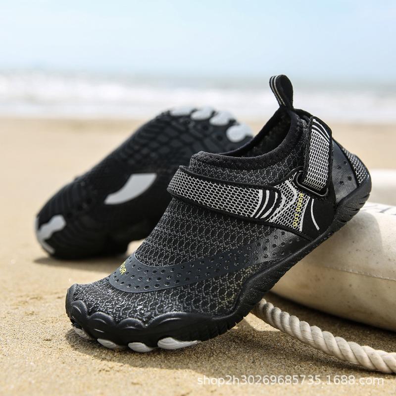 Wholesale parent-child creek shoes men's and women's beach shoes diving snorkeling swimming shoes outdoor quick-drying non-slip wading shoes