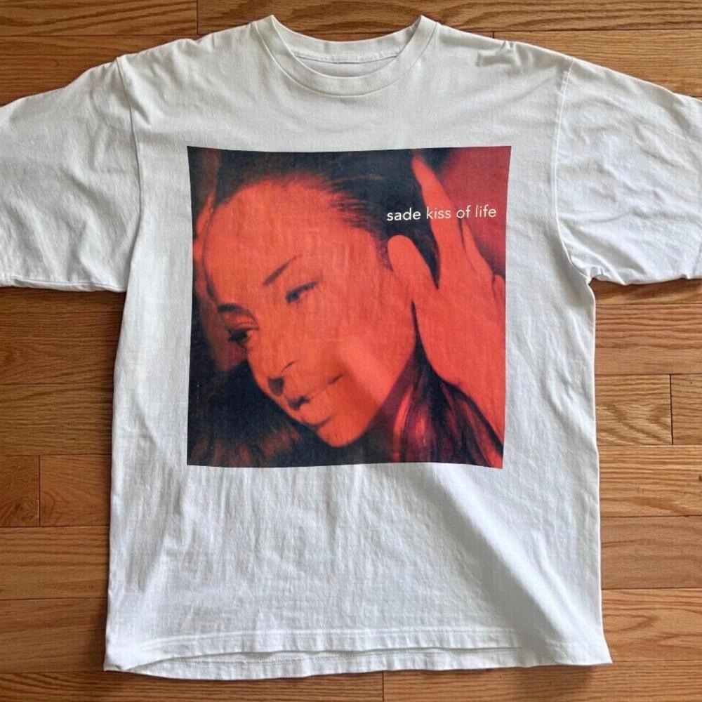 

Sade – Kiss Of Life white T shirt Remake short sleeve tee Basic Unisex Shirt Unisex T-Shirt XXXXL