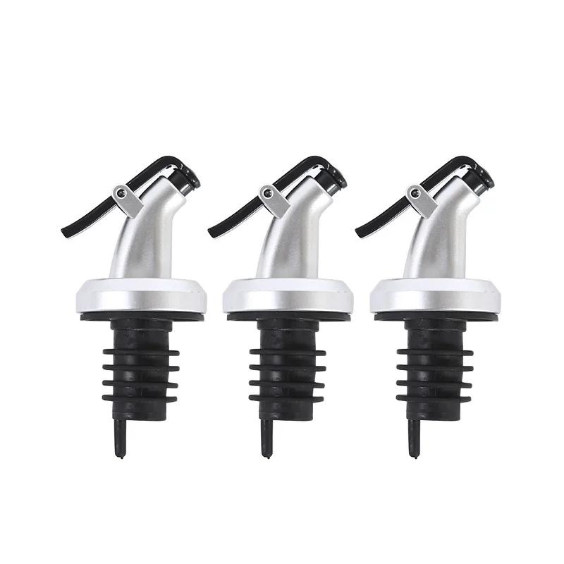New Olive Oil Dispenser Sprayer Liquor Oil Bottle Stopper Lock Wine Pourers Flip Lock Plug Seal Leak-proof Nozzle Kitchen Tools
