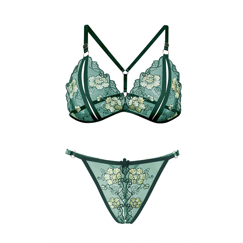 Sexy Lingerie Bed Flirting Robe Three-point Seduction Sexy Embroidery Open Passion Bra Set Women's Large Size