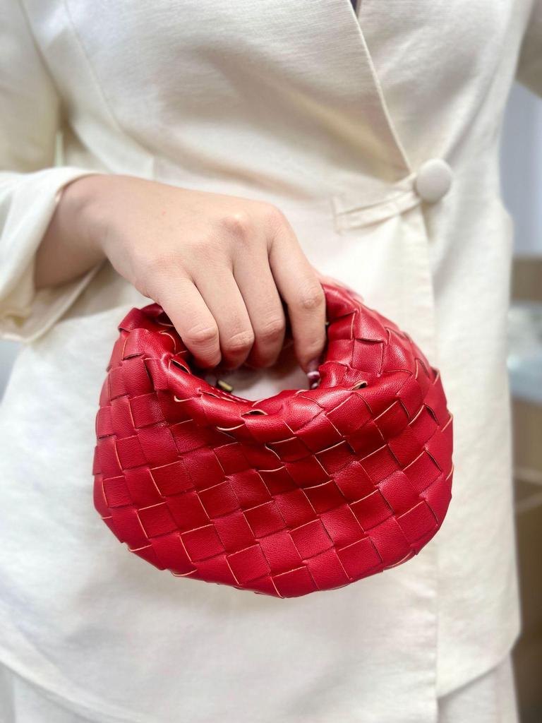 Ručně vyráběné dámské mini knedlíčkové taštičky - elegantní ručně tkaný design croissantu