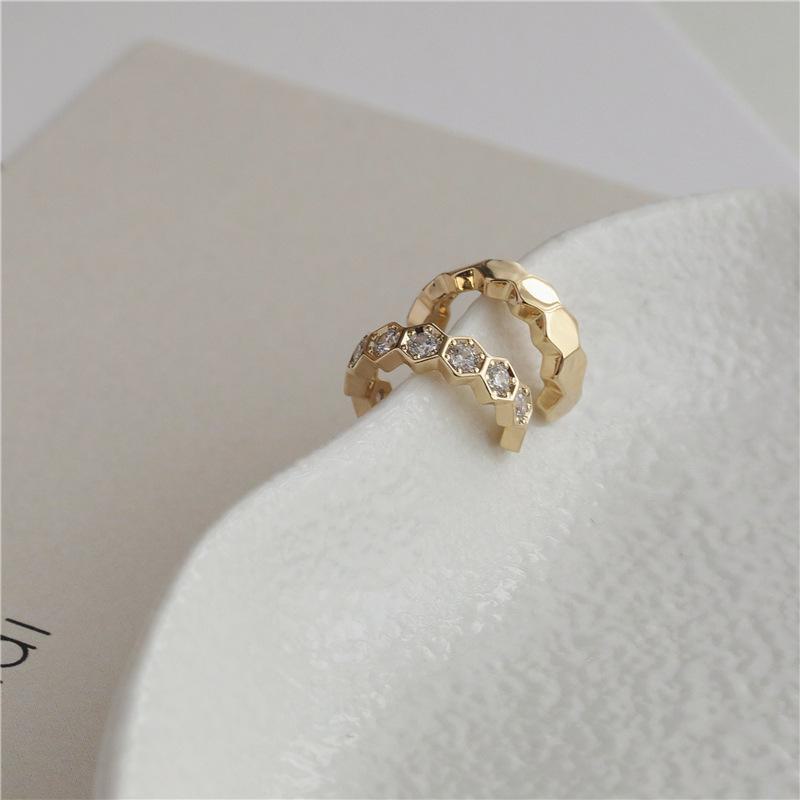 Elegant Diamond Ear Cuff: No-Pierce, Versatile, High-End Earrings for Women