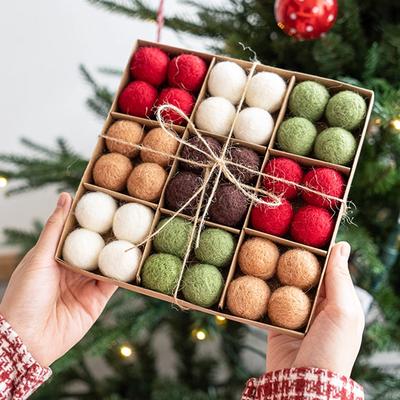 36pc/set Christmas Felt Wool Hanging Decoration Balls Charms Christmas Balls Christmas Tree Small Hangings Christmas Decoration