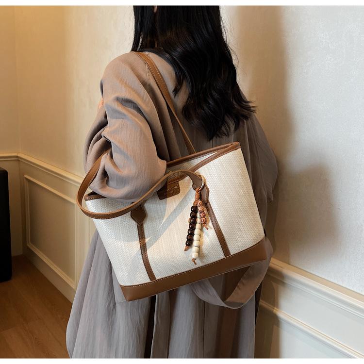 Ladies Large Capacity Shoulder Bags Vintage Commuting Underarm Bags Solid Color Casual Handbag Women High Quality Tote Bag
