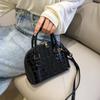 Trendy Textured Women's Bag 2025 New Crocodile Pattern Shell Versatile Shoulder Underarm Bag Women's Hand Bag