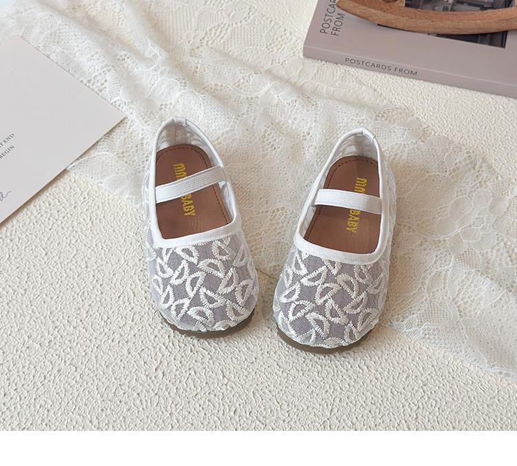 2026 Spring Girls' Breathable Mesh Lace Princess Shoes - Korean Style Soft Sole Casual Shoes