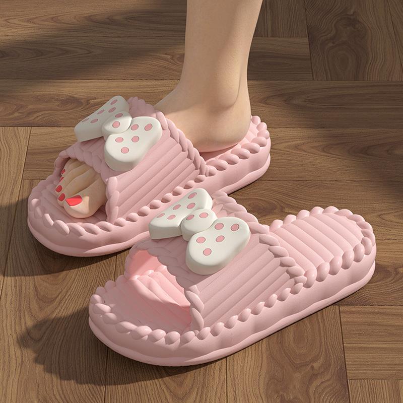 New Indoor Shoes: Thick-soled Anti-slip Flip-flops for Outdoor Wear