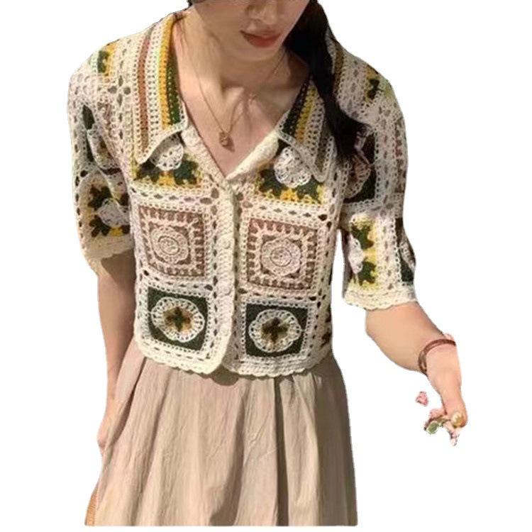 Retro Crochet Short-sleeved Shirt Female Summer Design Sense Niche Foreign Unique Chic Small Shirt Short Paragraph Tops Casual Slim Fit Pullovers Tees