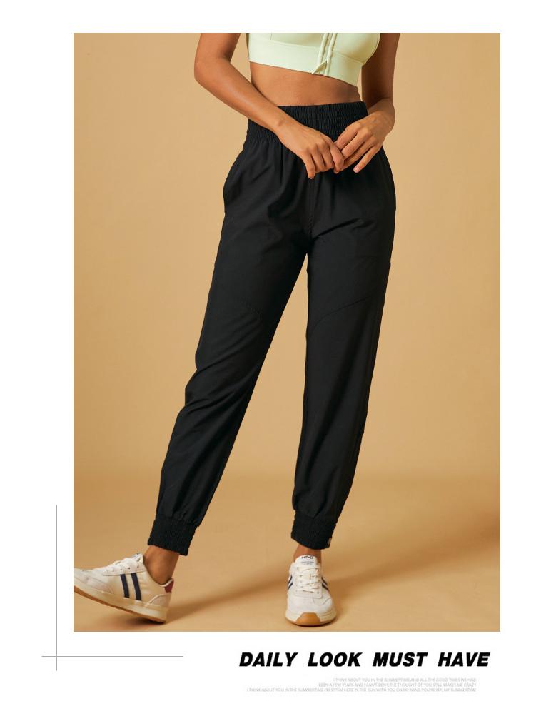 Women's Stylish Korean Cargo Yoga Pants - Elastic, Slimming, Perfect for Spring & Autumn