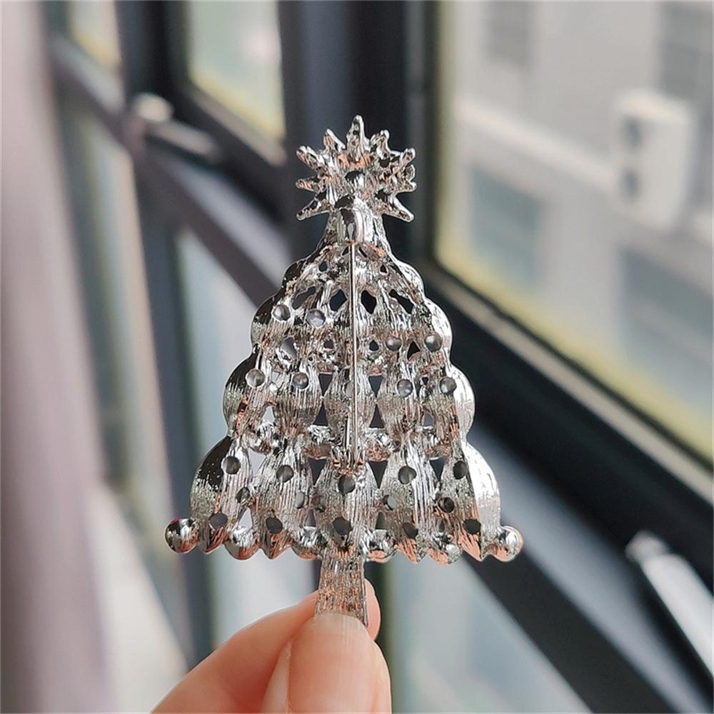 Green Rhinestone Christmas Tree Brooches Pins For Women Man Unisex Crystal Brooches Christmas Jewelry Gifts Clothes Accessories