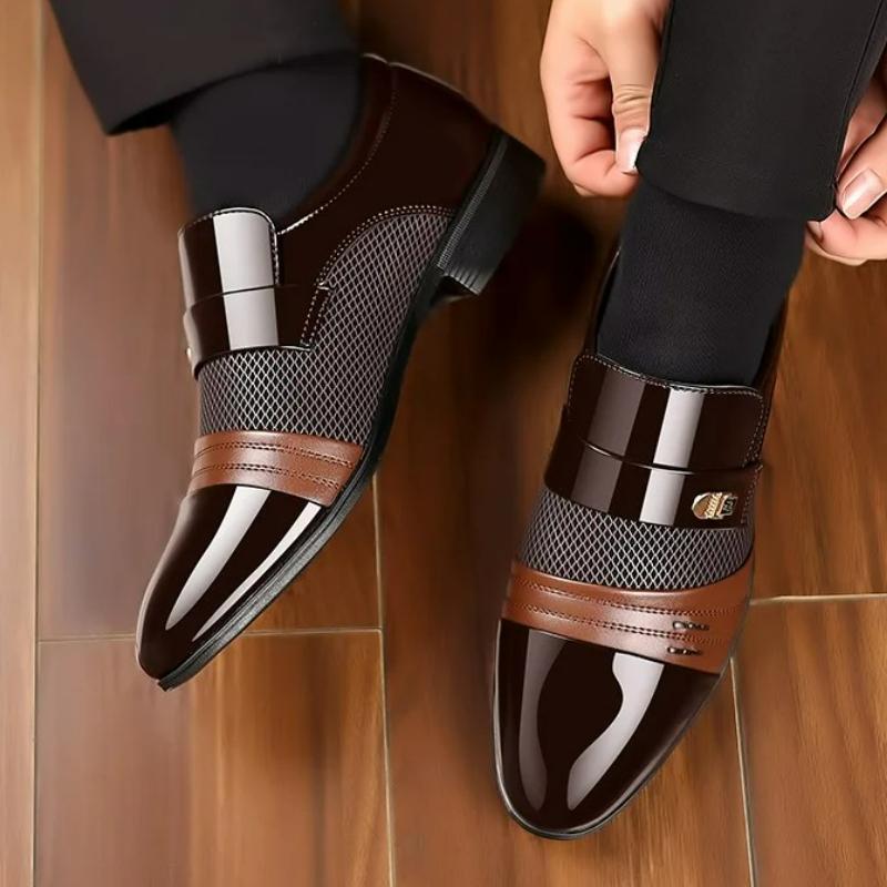 Men's Dress Shoes Slip On Oxford Shoes Luxury Lacquer Wedding Shoe Pointed Toe Casual Loafers Classic Business Men Leather Shoes