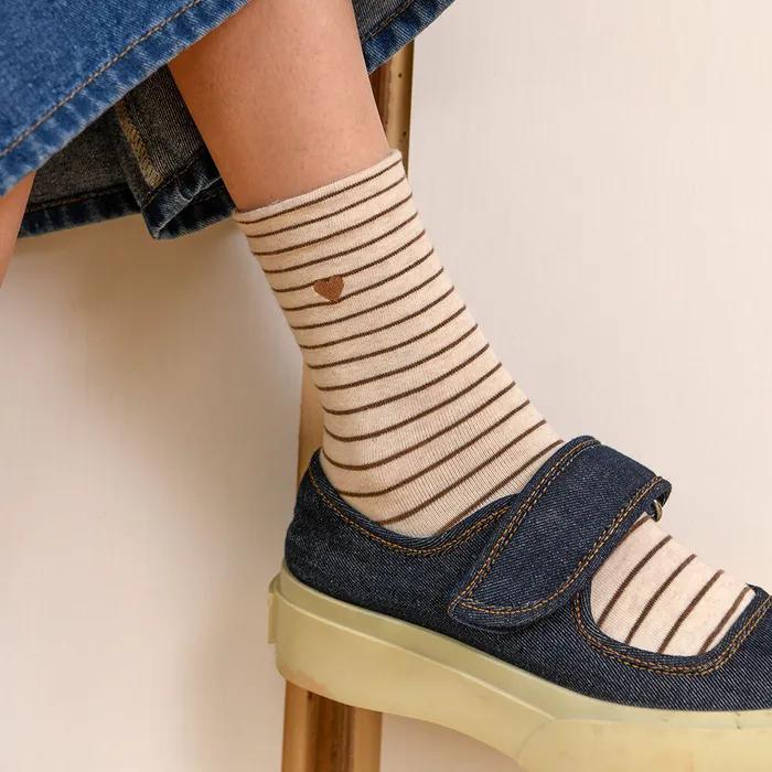 Dan Heart Embroidery Socks_KSO260148