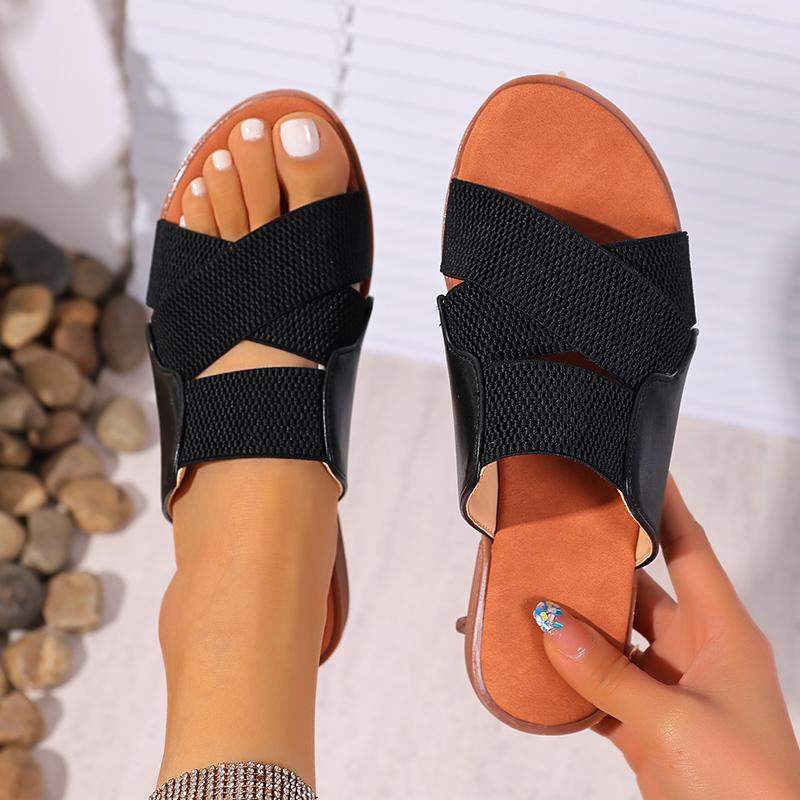 

Дизайнерские плоские новые тапочки плетеные удобные повседневные тапочки с подошвой летние роскошные женские сандалии 43 чёрный