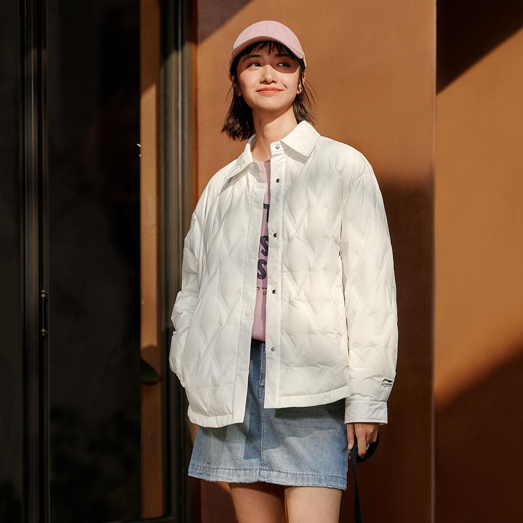 Li Ning Hot Pot Down Series Water-Resistant Solid Color Turn-Down Collar Casual Outdoor Versatile Short Winter Down Jacket Women Outerwear AYMU230-1