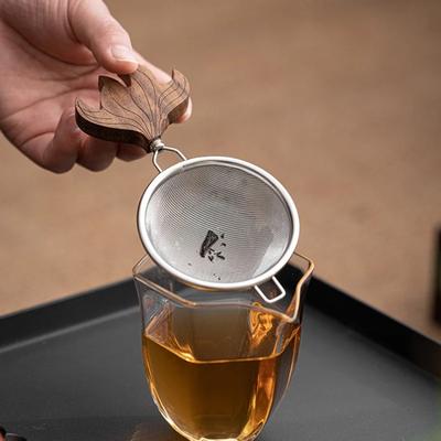 Fishtail Shape Tea Filter Wooden Handle Stainless Steel Tea Strainer Traditional Kung Fu Tea Ceremony Utensils Home Kitchen Tool