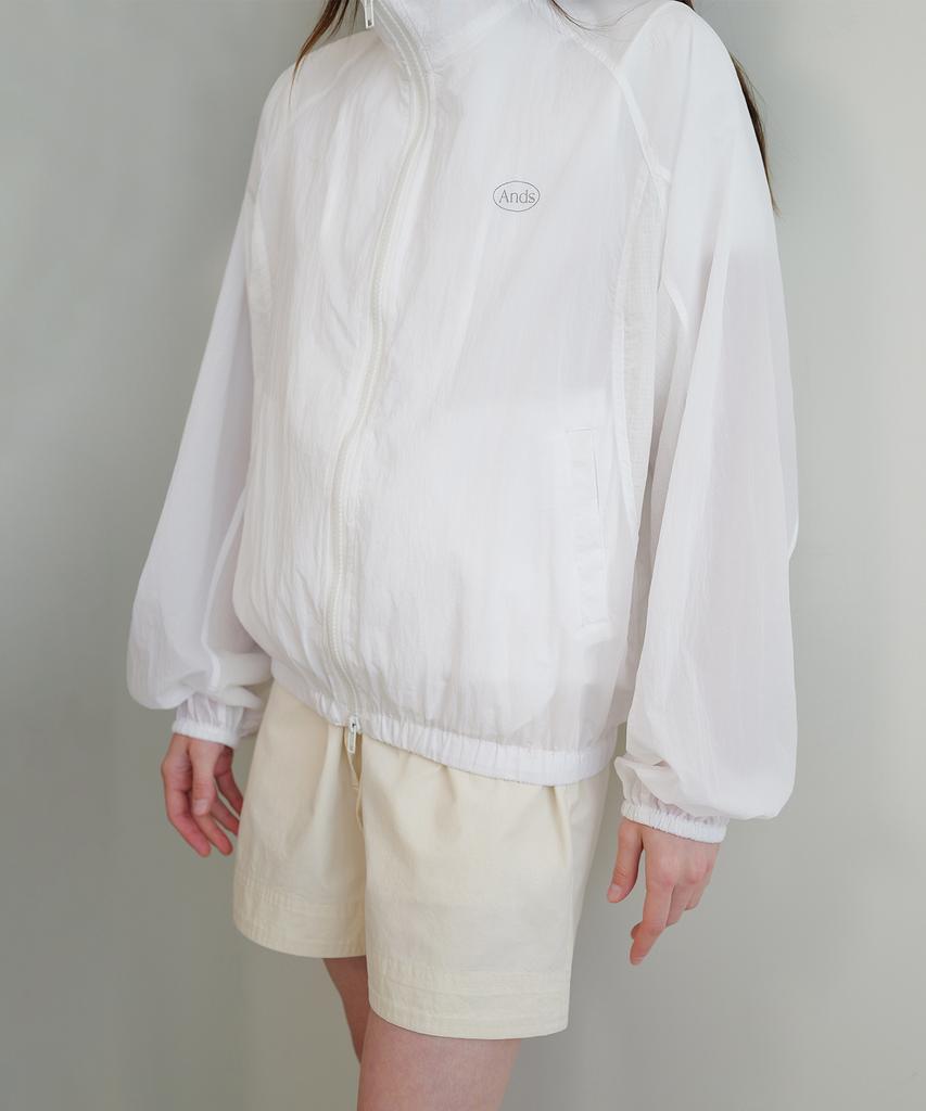 Andneeds Light Wind Breaker (White)