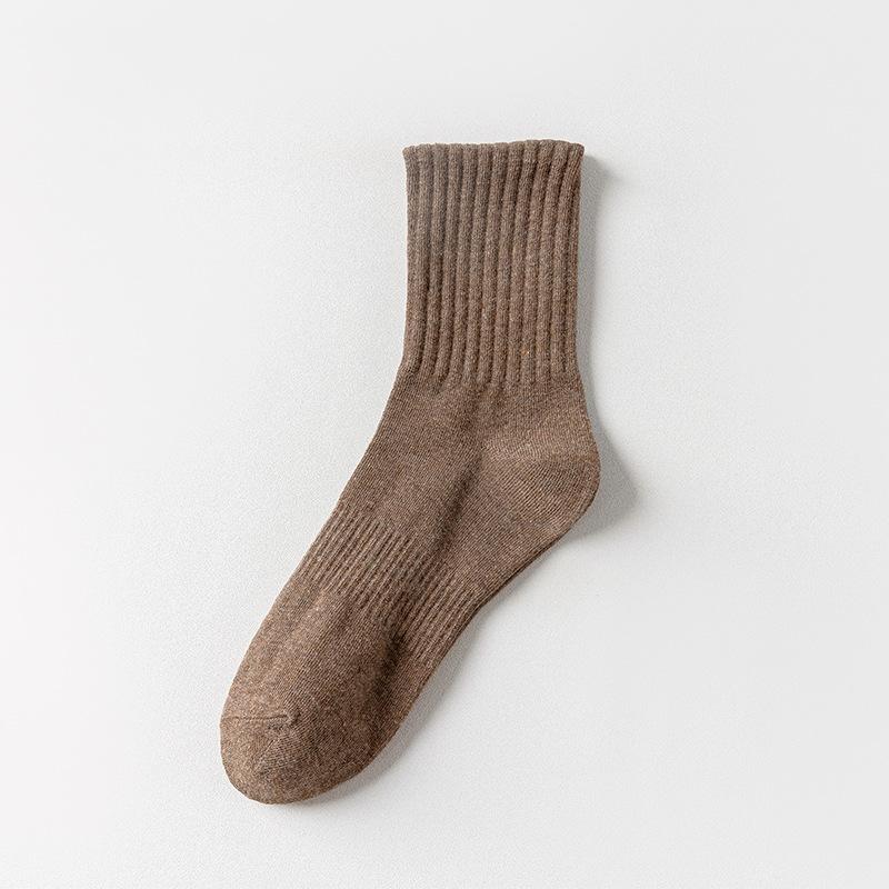 Solid-colored Cotton Socks, Men's Spring and Autumn Sweat-absorbing and Odor-proof Mid-calf Socks, Men's Versatile Sports Socks