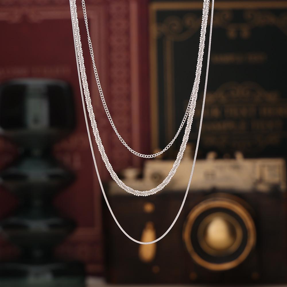 Europäisch-Amerikanische Kubanische Titan Mehrlagige Halskette: Hip-Hop Stil Choker für Frauen