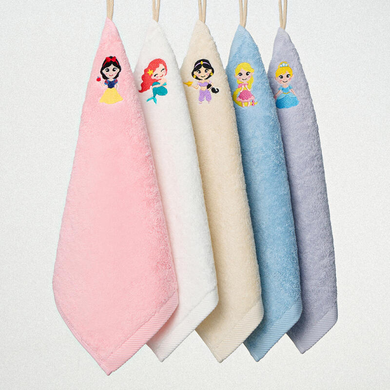 Princess Character Kindergarten Ring Hand Towels (5 Pack) 5 white cards