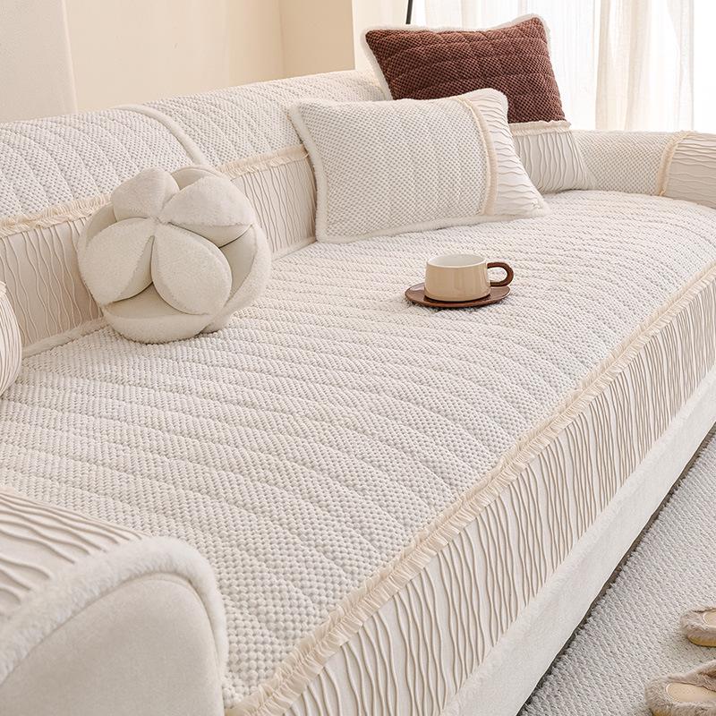 

Cream Style Corduroy Sofa Cushion with Ruffle Edge - Non-Slip, Thickened Cover for Autumn and Winter 70*70cm