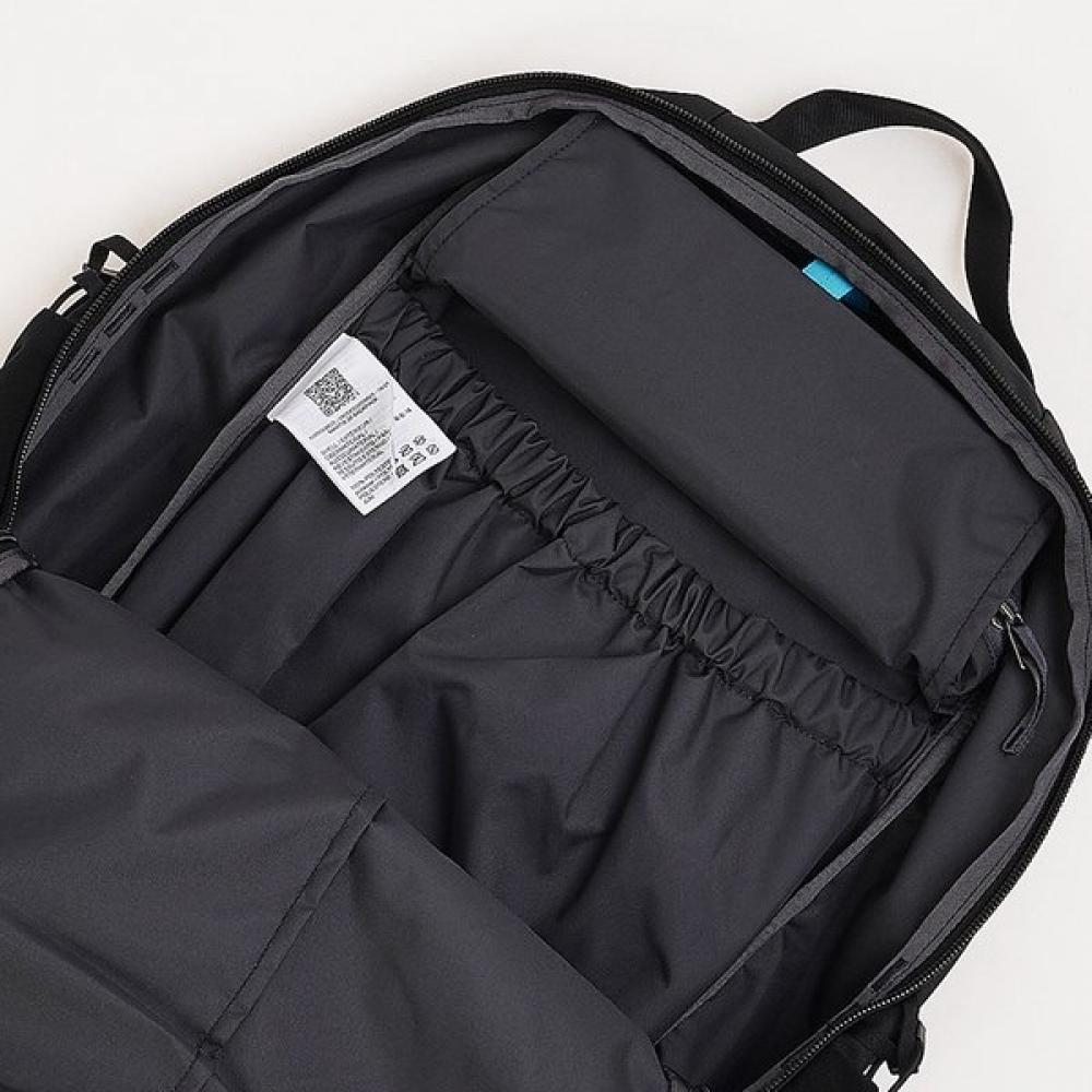 Arc Teryx Unisex Mantis 26 Backpack Black X000009825