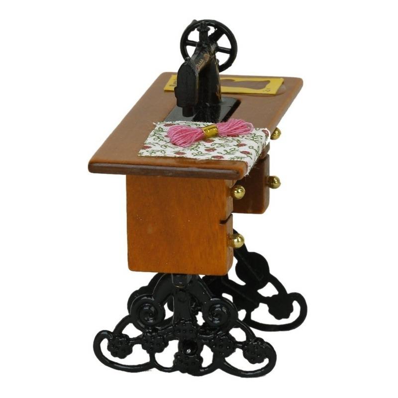 Vintage Miniature Sewing Machine with Cloth for 1/12 Scale Dollhouse Decoration.