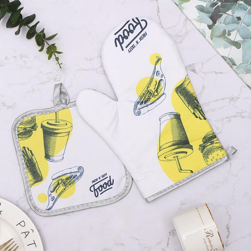 Набор термостойких прихваток и подставок для горячего