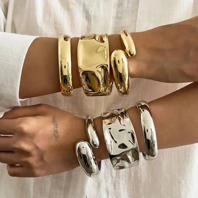 Salircon 3 Styles Exaggerated Punk Geometric Spring Bangle for Women Irregular Chunky Metal Cuff Bracelet Steampunk Jewelry Gift