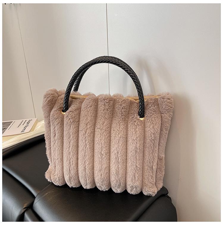 

Women s Striped Plush Tote: Versatile, Large-Capacity Handbag for Autumn/Winter