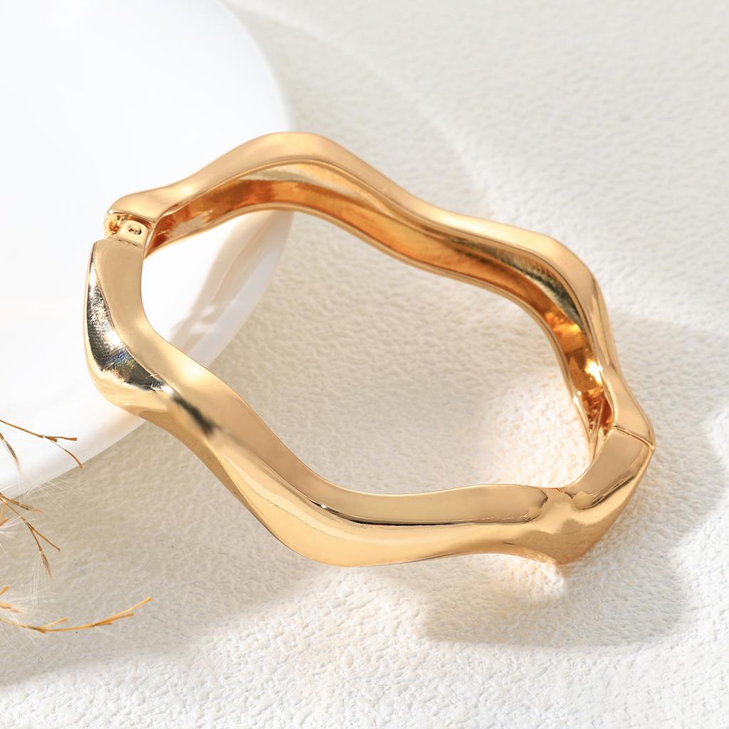 Gold Wave Irregular Bracelet Zinc Alloy Personality Fashion Opening Bracelet E-commerce Europe and America