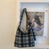 2025 Autumn/Winter Plaid Plush Shoulder Bag: Retro Large Capacity Women's Tote