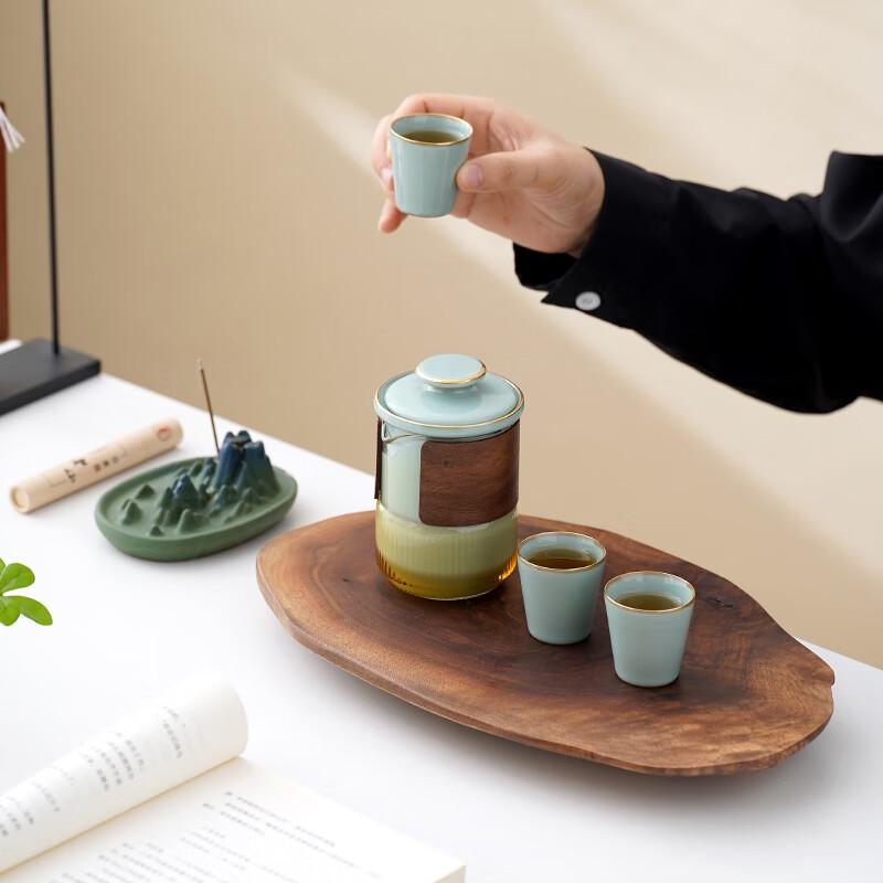 

Express Business Ceramic Tea Gift Set