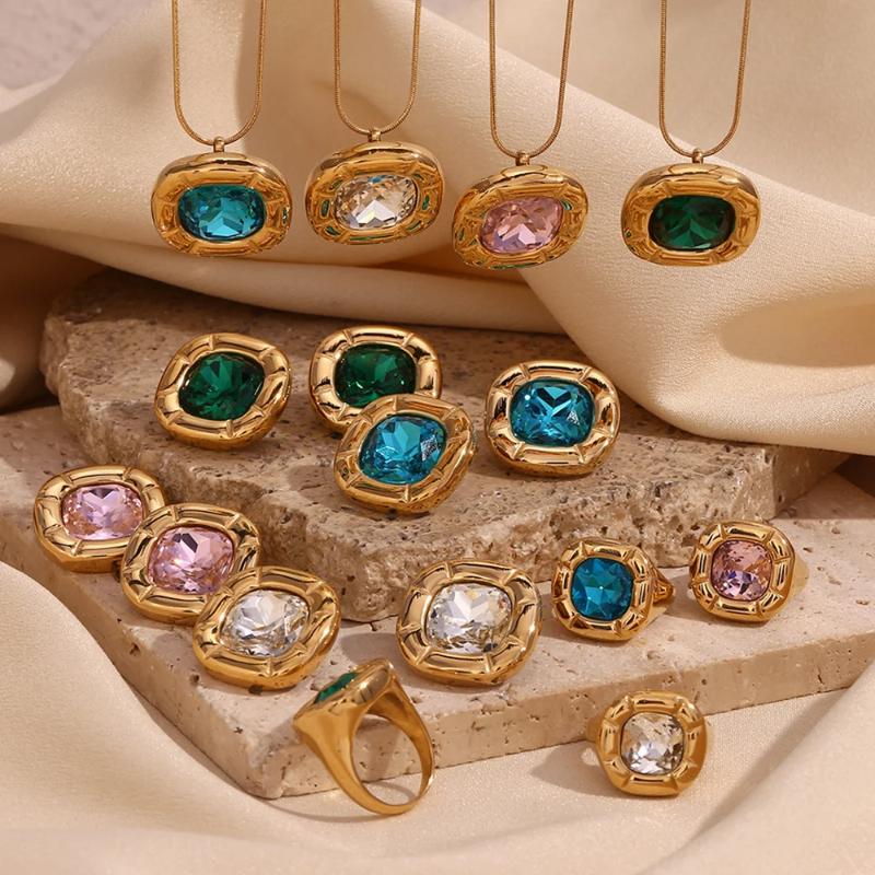 1Pc Vintage Rectangular Rounded Zircon Pendant Women's Thin Chain One Piece Stainless Steel Jewelry Accessories Gift Women