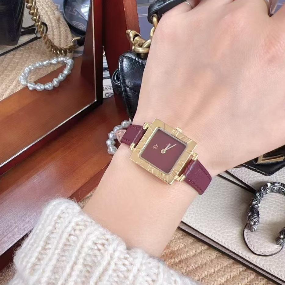 Watch Gold Angola Red Ladies Square Ladies Niche Light Luxury Retro Women'S Watch