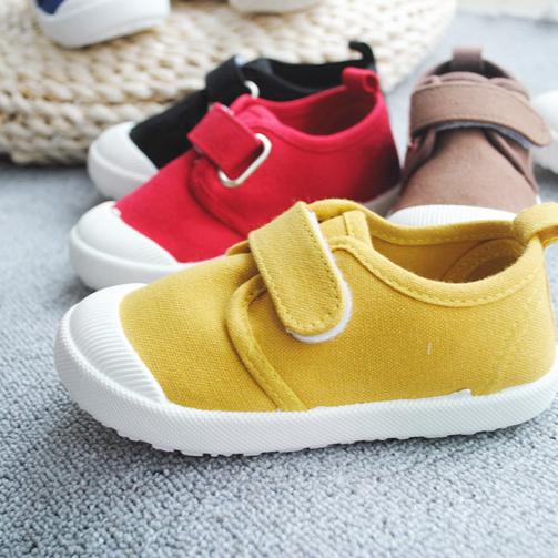 Jarní a podzimní pánské a dámské plátěné boty pro děti, spolužáci z mateřské školy, protiskluzové boty na suchý zip, vnitřní boty Baotou