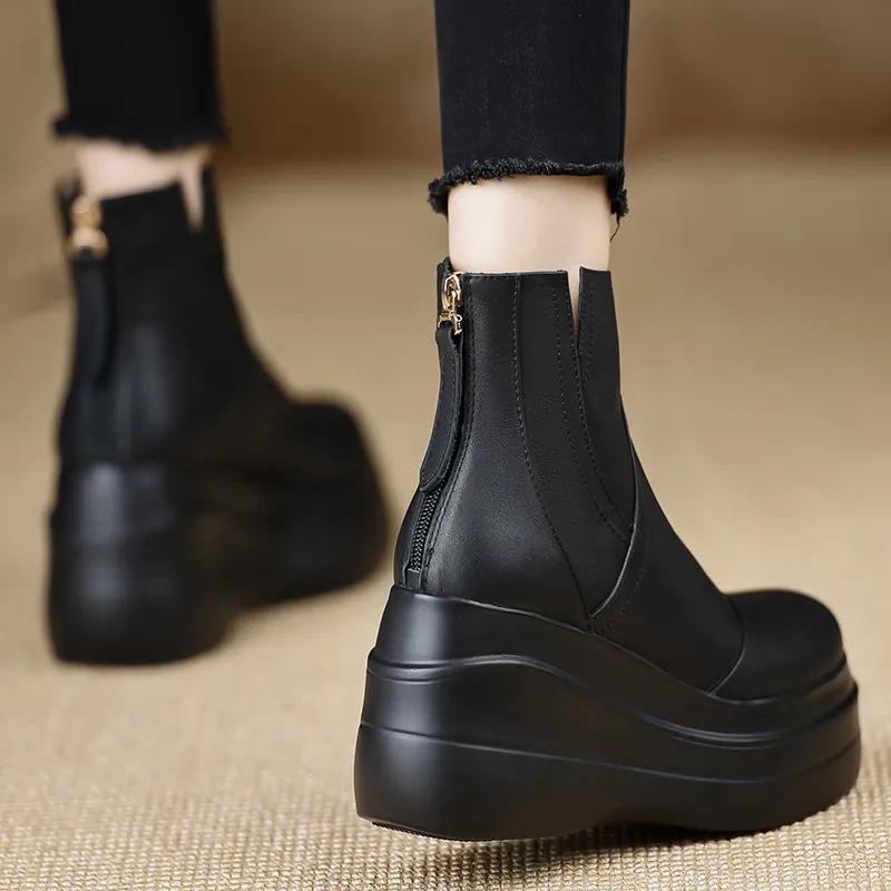 PU 8 Cm Scarpe da Donna Fatte a Mano Autunno e Inverno Pelle Morbida per Aumentare Impermeabile Plateau Suola Morbida Stivaletti Leggeri
