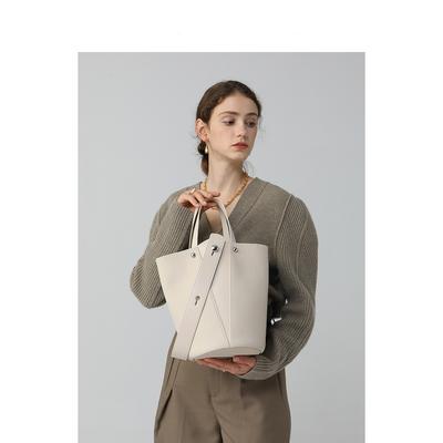 Bucket Bag for Women, Large-capacity Vegetable Basket Bag for Women, Hand-held Bag for Women, and Crossbody Bag for Commuting To Work