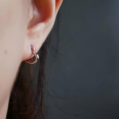 Simple, Classic, Fashionable Heart-shaped Ear Buckle, Women's Ear Ring Earrings