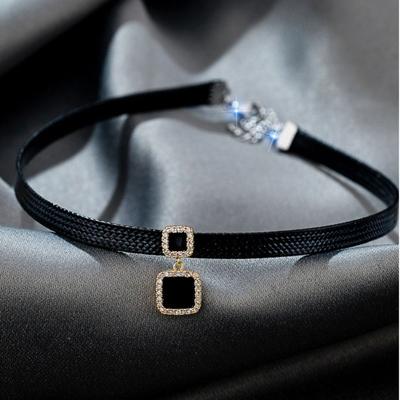 Gift Temperament PU Collar Glitter Zircon Necklace Korean Style Jewelry Women Choker Punk Necklace