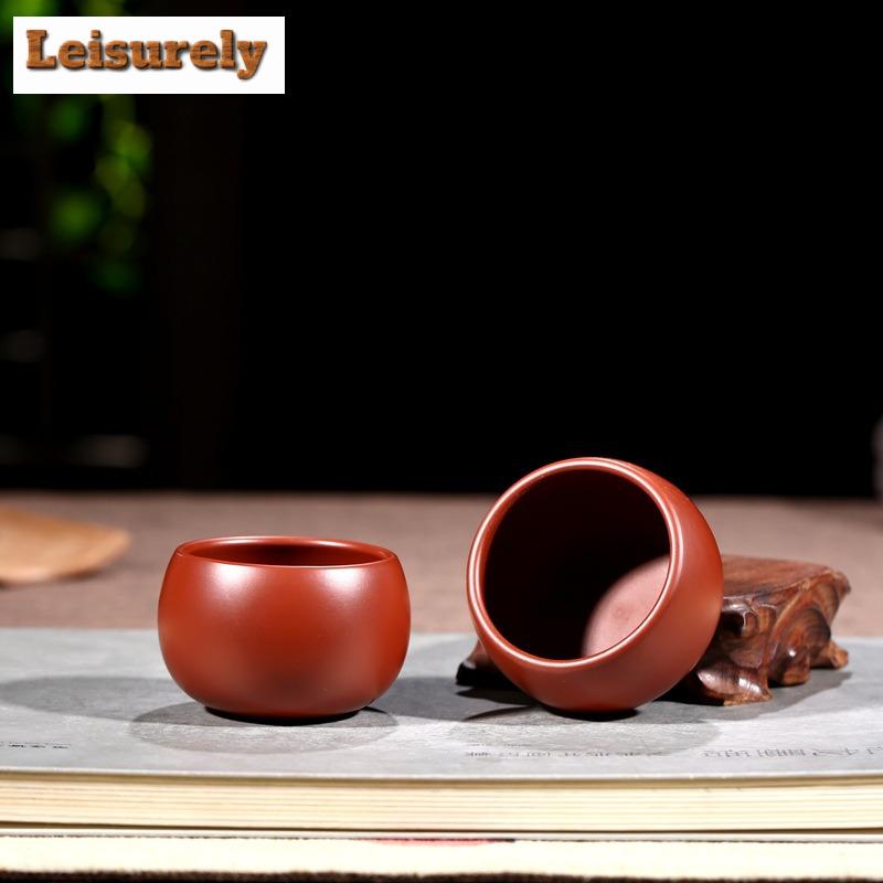 2 szt./partia Chińska Fioletowa Glina Filiżanka do Herbaty Przenośna Osobista Pojedyncza Filiżanka Zestaw do Herbaty Piękności Ręcznie Robiona Na Zamówienie Zisha Miseczka do Herbaty Akcesoria 80 ml