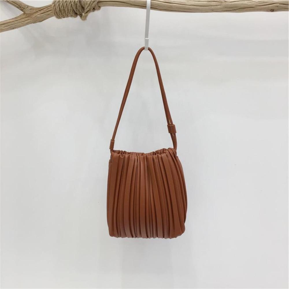 Autumn Winter Fashion PU Leather Crossbody Bag Versatile Use Inner Insert Pocket Shoulder Bag Elegant Pleated Square Bag