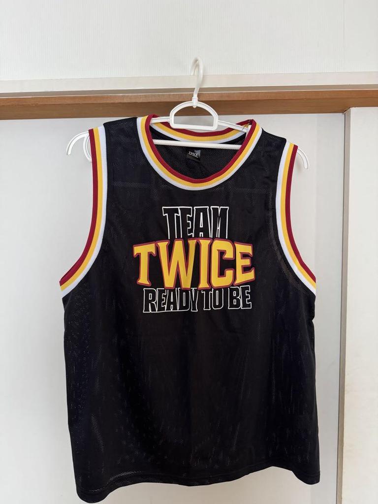 [USED] TEAM TWICE READY TO BE 2019